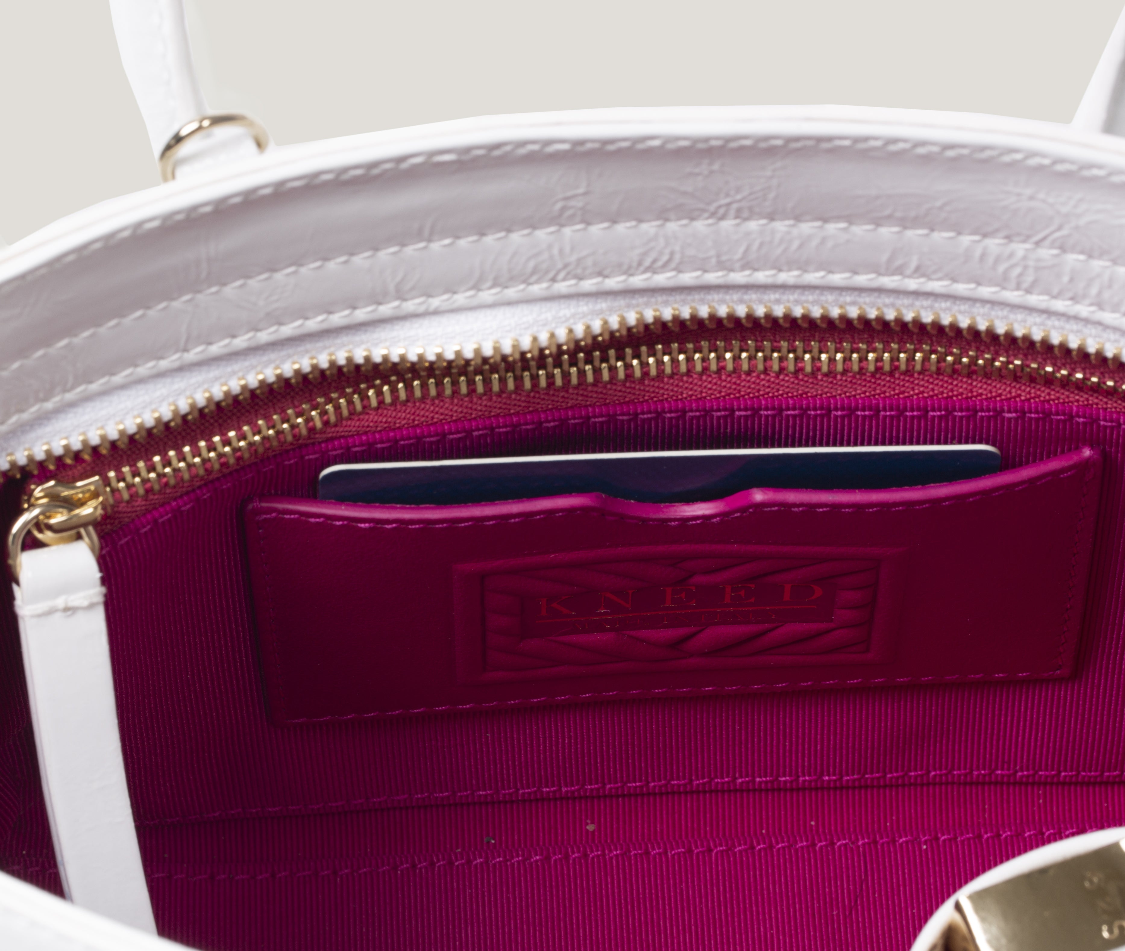 Noa - Crinkle Patent Leather